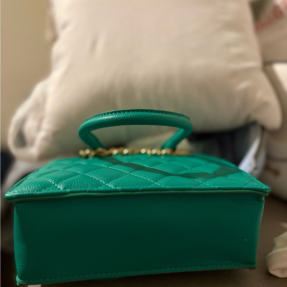 Chic Green Quilted Mini Bag